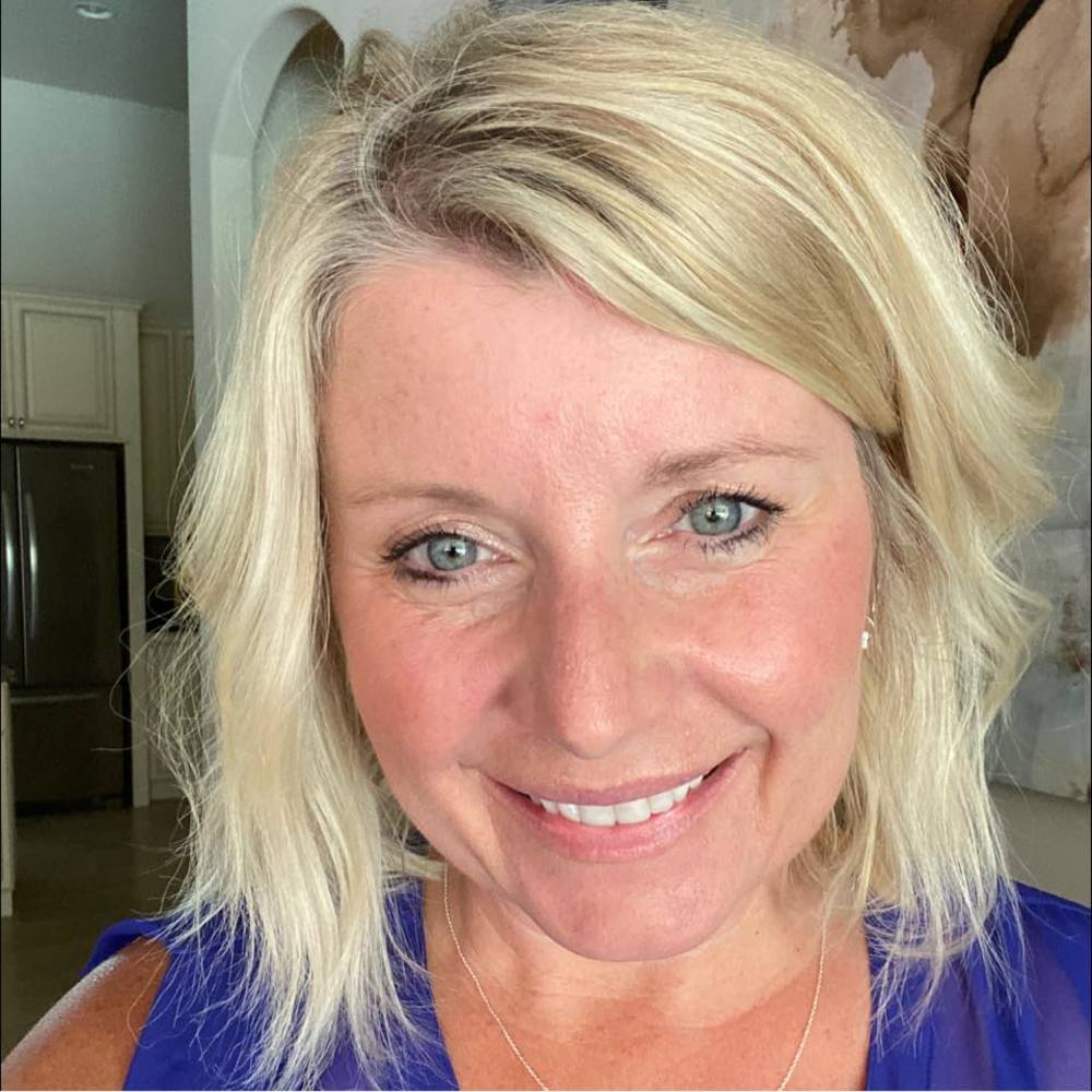 Meet your Posher, Tiffany